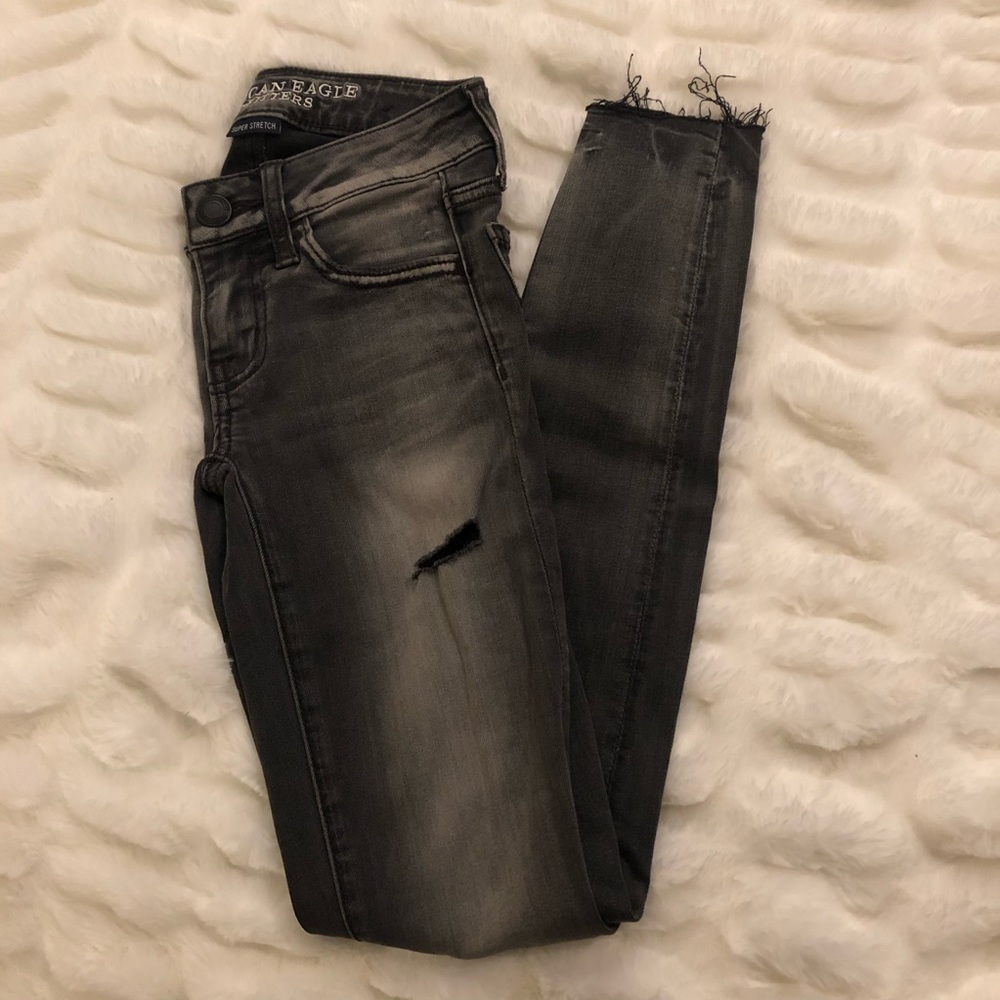 Lightly Ripped Jeggings